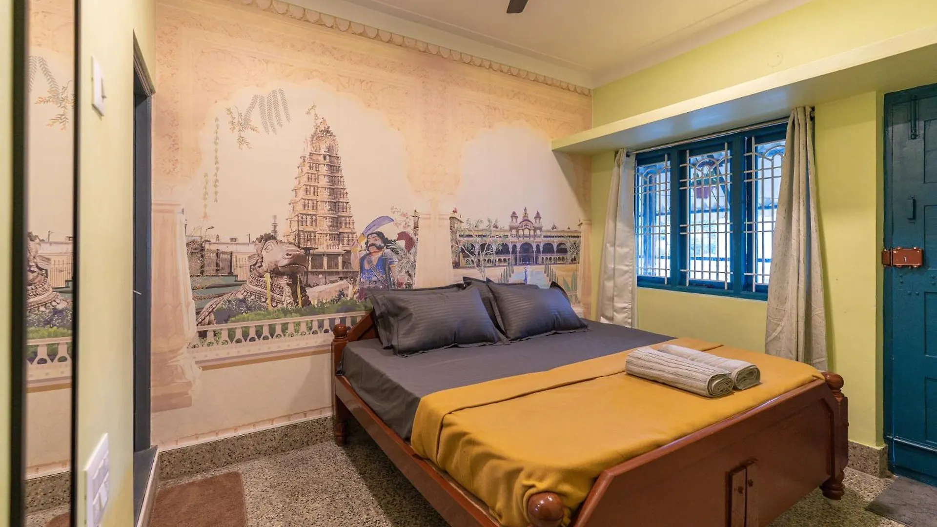 Trippr Mysuru Hostel India